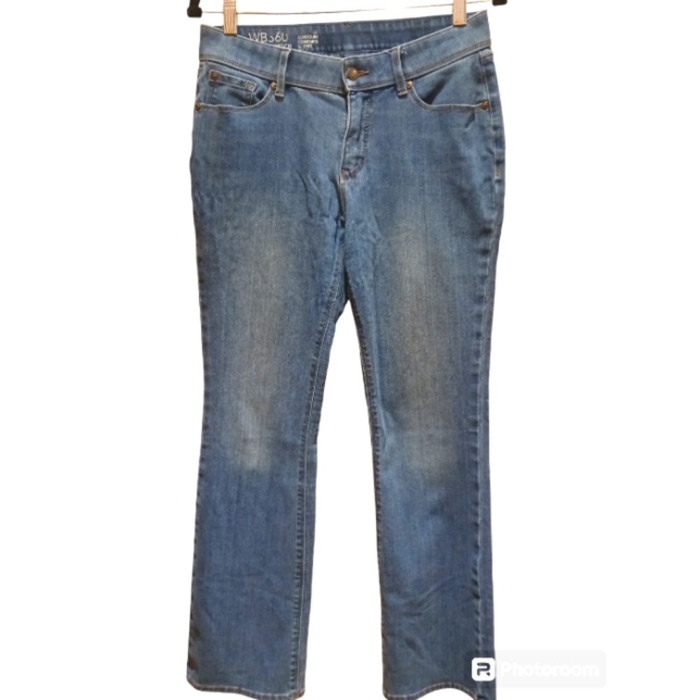 Alia WB360 8 Short EUC Jeans